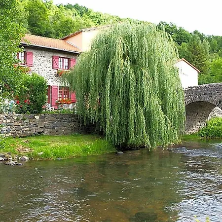 Magne فندق